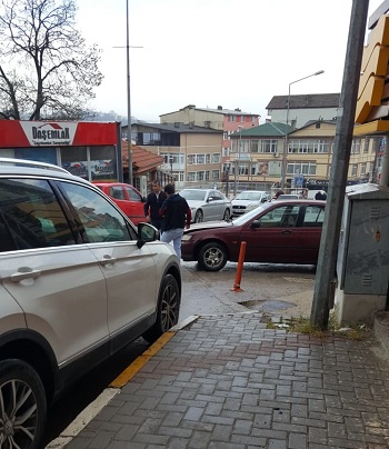 KANDIRA MERKEZDE KAZA,ÖLÜ VE YARALI YOK